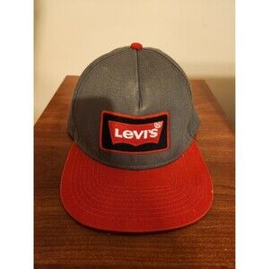 Levi's Men's Classic Adjustable Snapback Trucker Baseball Hat Cap Red Grey Patch